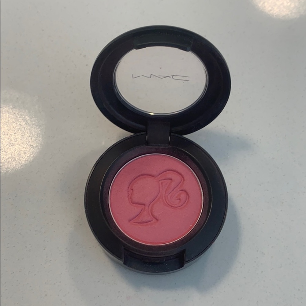 Barbie Collection MAC Eye Shadow